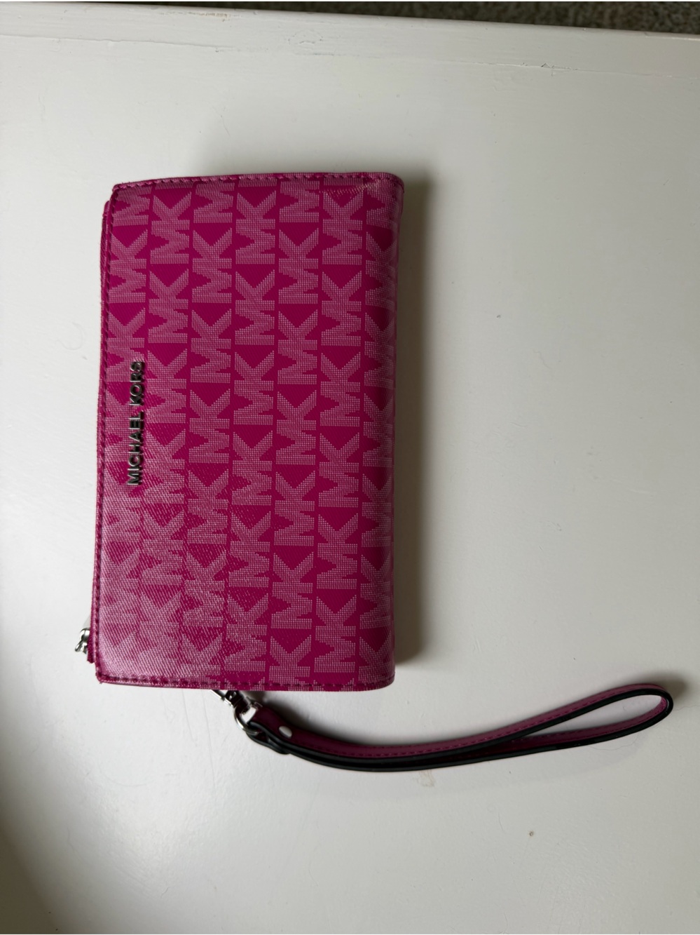 Michael Kors Fuchsia MK Pattern Wristlet - Picture 2 of 9